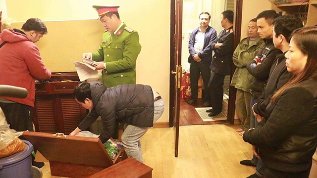 Truy tố Hưng 'kính' và đồng phạm trong vụ án 'Cưỡng đoạt tài sản' tại chợ Long Biên, Hà Nội