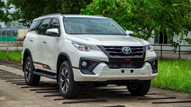 Toyota triệu hồi xe Fortuner