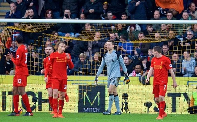  Liverpool luôn gặp tình cảnh công làm thủ phá