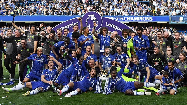 Ngắm Chelsea rạng rỡ trong ngày đăng quang chức vô địch Premier League 2016-17
