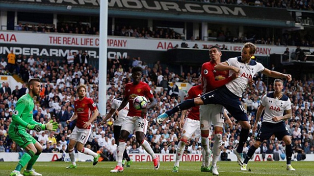 Tottenham 2–1 Man United: 'Gà trống' chia tay White Hart Lane trong ngọt ngào