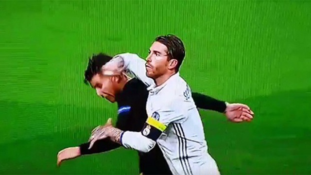 Sergio Ramos chơi xấu với Lucas