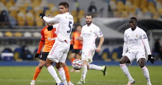 Real Madrid, Ronaldo, Cristiano Ronaldo, Shakhtar Donetsk vs Real Madrid, Cúp C1, Real Madrid khủng hoảng, Real Madrid sa sút, Real Madrid bị loại khỏi Cúp C1, Bong da