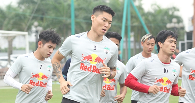 bóng đá Việt Nam, HAGL, Kim Dong Su, Kiatisuk, bầu Đức, V-League, K-League, trung vệ Kim Dong Su, V-League, lịch thi đấu vòng 5 V-League, Công Phượng, Tuấn Anh, VPF