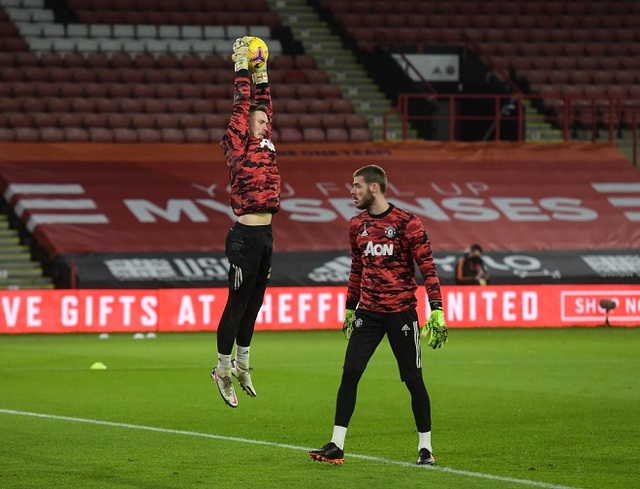 MU, Dean Henderson, chuyển nhượng MU, tin MU, tin tức MU, Henderson, Donny van de Beek, Phil Jones, Brendan Rodgers, Kieran Trippier, Paul Pogba, Cavani