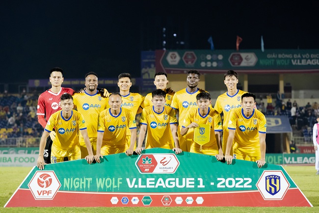 Bóng đá Việt Nam hôm nay: 5 cầu thủ bị treo giò ở vòng 25 V-League - Ảnh 1.