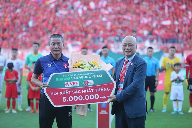Bóng đá Việt Nam tối ngày 18/11: HLV Chu Đình Nghiêm chỉ ra đội đội sáng cửa trụ hạng V-League  - Ảnh 1.