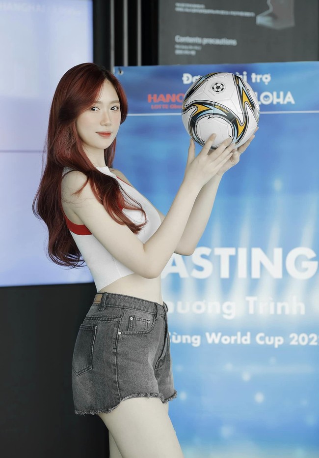 Đầy đủ trang Facebook 32 hotgirl chương trình World Cup 2022 - Ảnh 31.
