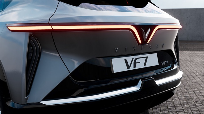 VinFast giới thiệu chi tiết thiết kế VF 6 và VF 7 tại Los Angeles Auto Show 2022 - Ảnh 3.