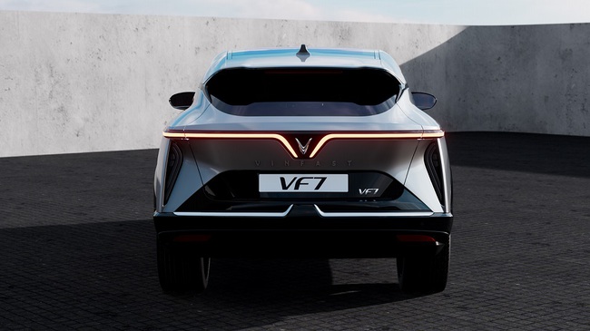 VinFast giới thiệu chi tiết thiết kế VF 6 và VF 7 tại Los Angeles Auto Show 2022 - Ảnh 4.