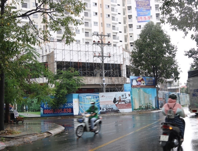 Tp. Hồ Chí Minh tìm giải pháp gỡ vướng các dự án nhà ở xã hội - Ảnh 3.