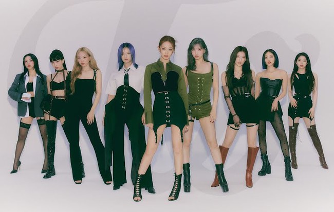 Top 11 album bán chạy nhất của nhóm nữ K-pop 2022: Đàn em vượt mặt Twice, Blackpink vẫn là 'nữ hoàng' - Ảnh 5.