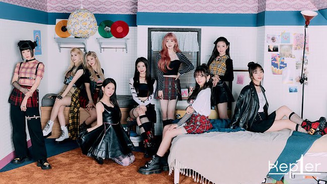 Top 11 album bán chạy nhất của nhóm nữ K-pop 2022: Đàn em vượt mặt Twice, Blackpink vẫn là 'nữ hoàng' - Ảnh 9.