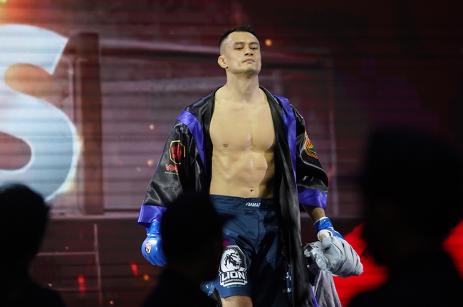 Kamil Michael Nguyễn Văn - cuộc hẹn tái đấu 4 năm với Trần Quang Lộc tại LION Championship  - Ảnh 3.