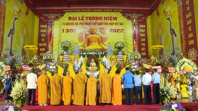 (24/11) Đại lễ tưởng niệm 714 năm Đức vua - Phật hoàng Trần Nhân Tông nhập niết bàn - Ảnh 3.
