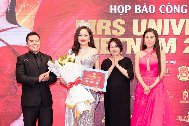Hoàng Thanh Nga chính thức dự thi Mrs Universe 2022 - Ảnh 2.