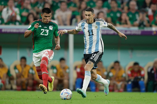 ĐIỂM NHẤN Argentina 2-0 Mexico: Messi là nguồn sống - Ảnh 3.