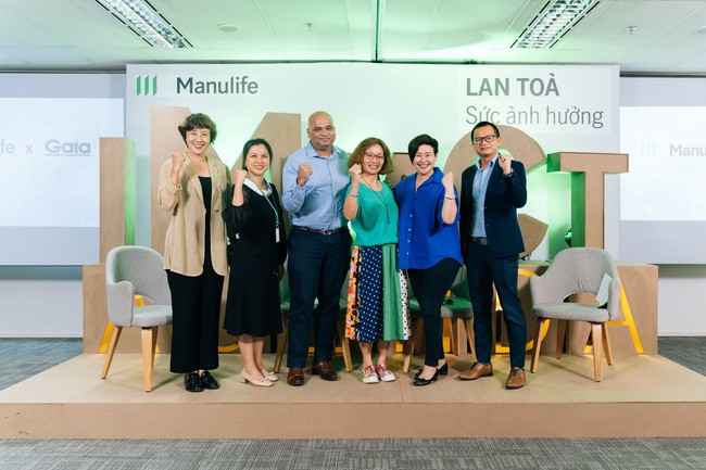 Manulife Việt Nam tiếp tục thúc đẩy mục tiêu chống biến đổi khí hậu - Ảnh 1.