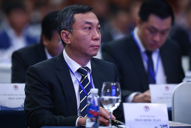 Ông Trần Quốc Tuấn trúng cử Chủ tịch VFF với 100% phiếu bầu - Ảnh 1.