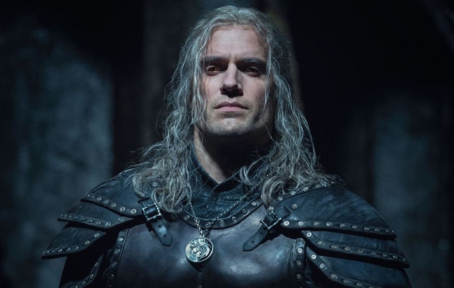 'Em trai Thor' từng là bại tướng của Henry Cavill trong cuộc đua giành vai chính The Witcher - Ảnh 2.