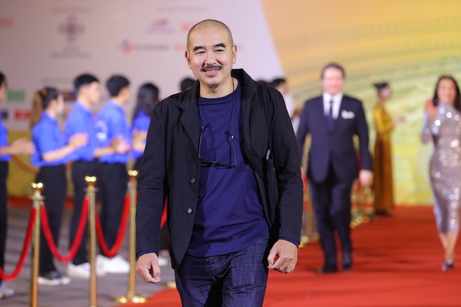 Sự kiện thảm đỏ Liên hoan phim Quốc tế Hà Nội lần thứ VI – 2022 - Ảnh 3.