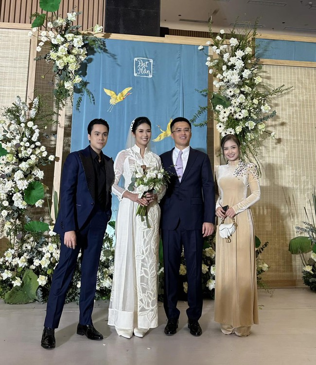 Dàn khách mời tại hôn lễ của Hoa hậu Ngọc Hân: Các Hoa - Á hậu diện áo dài thanh lịch và duyên dáng - Ảnh 5.