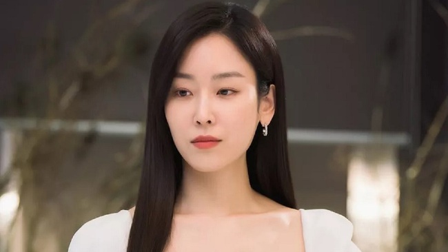 Chị đại Kim Hye Soo cùng 'đàn em thơ' chiếm spotlight màn ảnh Hàn 2022 - Ảnh 4.