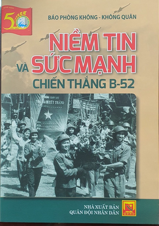 Nhà xuất bản Quân đội nhân dân giới thiệu bộ sách kỷ niệm 50 năm chiến thắng 'Hà Nội - Điện Biên Phủ trên không' - Ảnh 2.