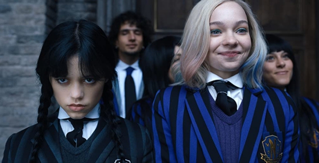 'Wednesday' và 'Harry & Meghan' đạt kỷ lục khủng trên Netflix - Ảnh 1.