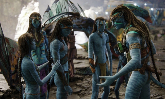 'Avatar 2': Con cái của Jake Sully và Neytiri bao nhiêu tuổi? - Ảnh 9.