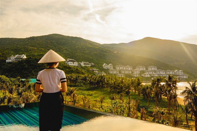 &quot;Ông hoàng resort&quot; Bill Bensley: &quot;Chiều lòng thiên hạ thì chỉ có vẽ cái hộp&quot; - Ảnh 2.