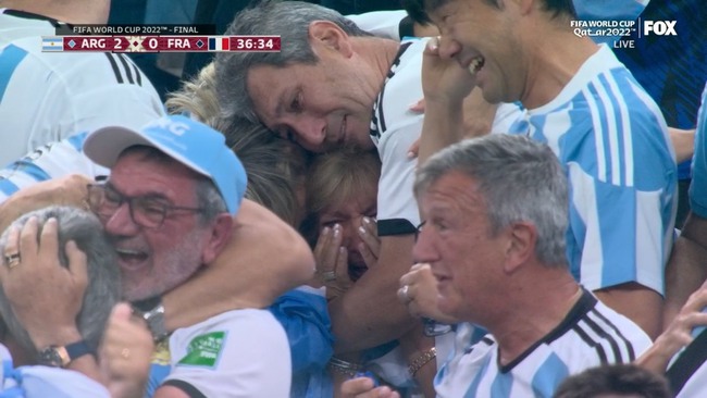 Di Maria rơi nước mắt khi ghi bàn thắng cho Argentina trong trận chung kết World Cup - Ảnh 11.