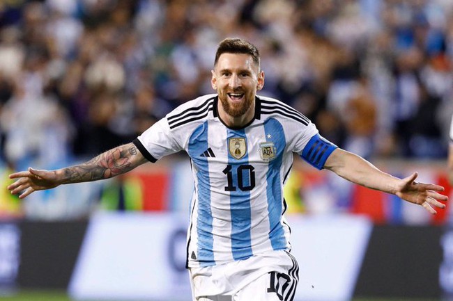 Lionel Messi, trên đỉnh thế giới - Ảnh 2.