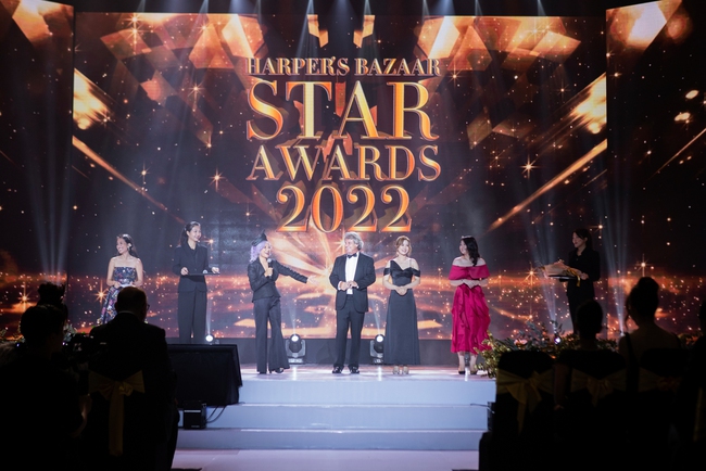Dàn sao Việt hội tụ tại đêm trao giải danh giá nhất của Harper's Bazaar - Ảnh 1.
