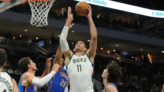 Brook Lopez trên con đường đến danh hiệu &quot;Cầu thủ phòng ngự của năm&quot; - Ảnh 2.