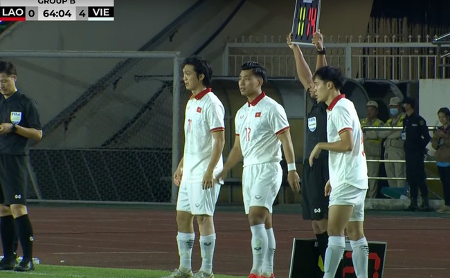 Xem bóng đá trực tuyến Việt Nam vs Lào (6-0): Quang Hải chấn thương? - Ảnh 7.