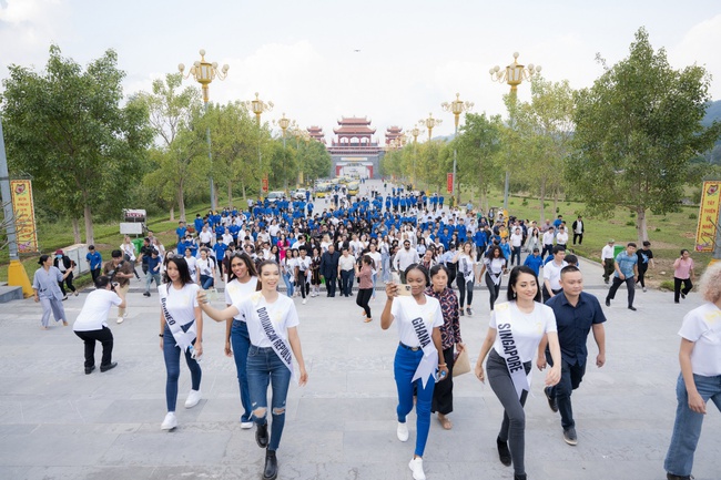 Hoa hậu Du lịch Thế giới 2022: Hình ảnh Việt Nam một điểm đến an toàn - Ảnh 1.