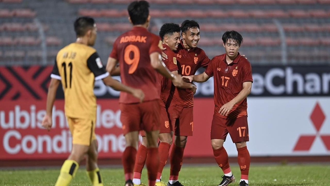 AFF Cup 2022: Lộ diện 2 ứng viên vô địch sáng giá sau lượt trận đầu tiên - Ảnh 2.