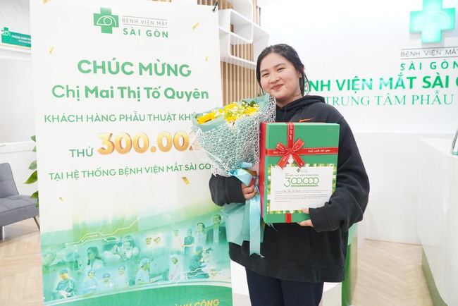 Sự kiện chào mừng kỷ niệm 300.000 ca phẫu thuật khúc xạ thành công trên toàn hệ thống của Bệnh viện Mắt Sài Gòn Cần Thơ - Ảnh 1.