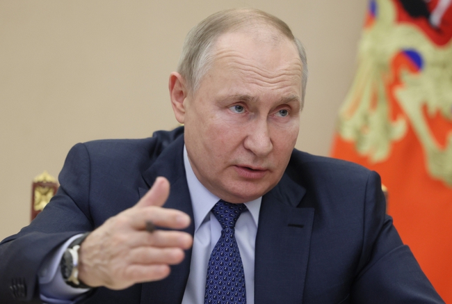 Tổng thống Nga loại trừ khả năng quân sự hóa nền kinh tế - Ảnh 1.