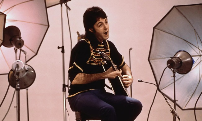 Ca khúc 'Live and Let Die': Giai thoại của Paul McCartney là bịa đặt? - Ảnh 1.