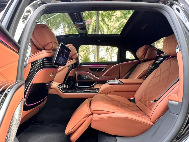 Phạm Trần Nhật Minh mua Mercedes-Maybach S 450 giá 8,2 tỷ đồng: Xe sang thứ tư được mua về trong 1 tháng - Ảnh 10.