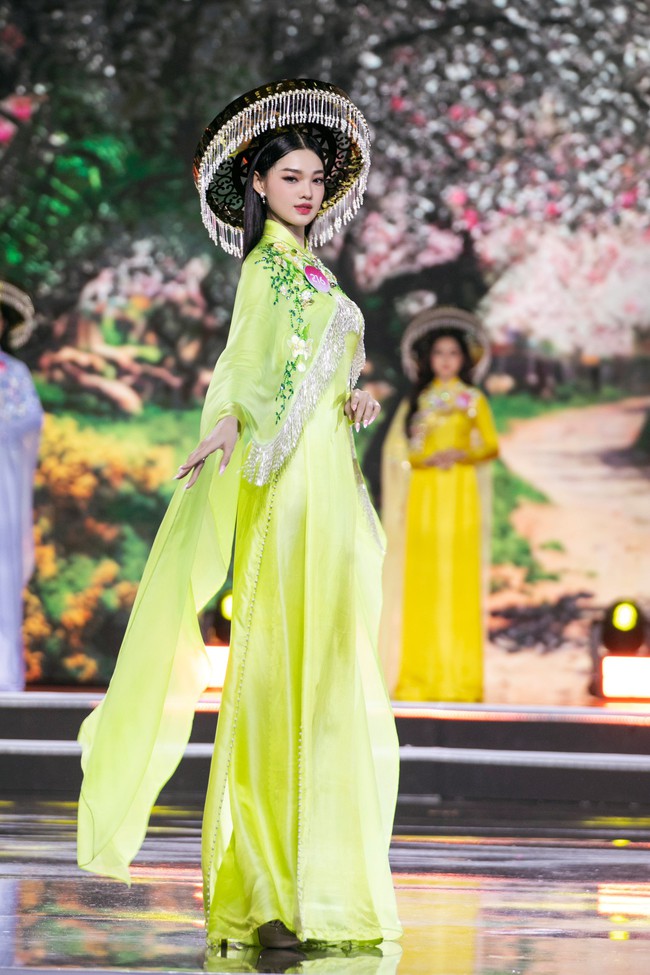 Chung kết Hoa hậu Việt Nam 2022: Chiếc vương miện danh giá chính thức thuộc về người đẹp - Ảnh 4.