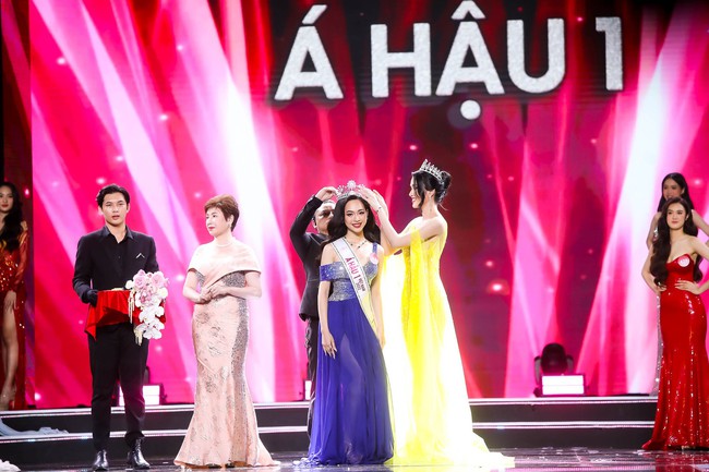 Trọn vẹn cảm xúc của Huỳnh Thị Thu Thủy và 2 Á hậu khi đăng quang Hoa hậu Việt Nam 2022 - Ảnh 7.