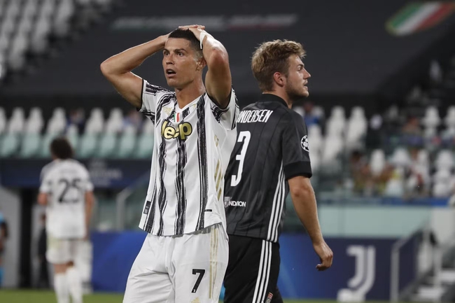 Juventus thi đấu bết bát ở đấu trường Champions League là lý do khiến Ronaldo không còn đủ kiên nhẫn