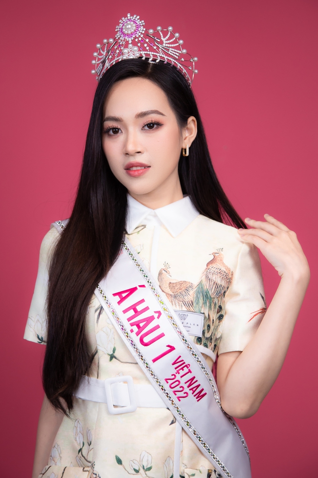 Gặp gỡ Top 3 Hoa hậu Việt Nam 2022: 'Tôi từng bị soi mói và miệt thị là bình hoa di động' - Ảnh 6.