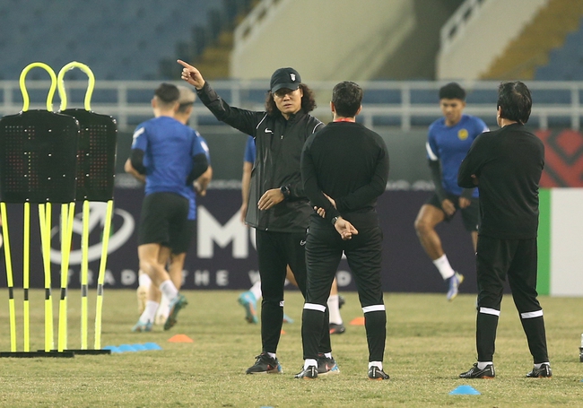 Sergio Aguero và đội tuyển Malaysia có buổi tập cuối cùng trước trận đấu Việt Nam - Ảnh 7.