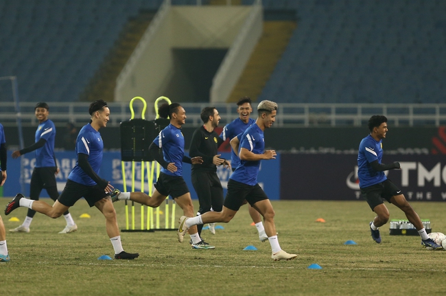 Sergio Aguero và đội tuyển Malaysia có buổi tập cuối cùng trước trận đấu Việt Nam - Ảnh 5.
