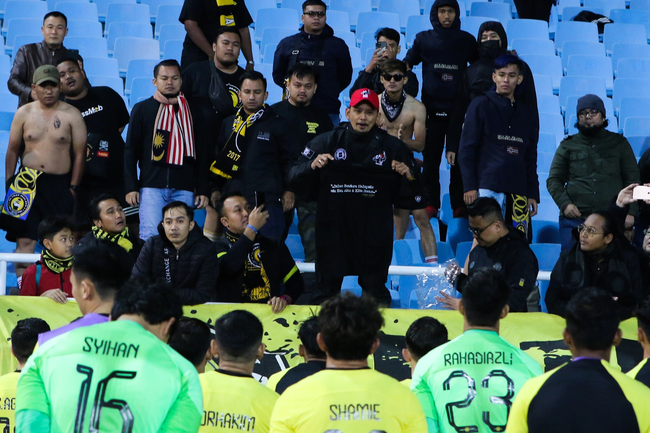 Người dẫn đầu số bàn thắng tại AFF Cup và hàng công Malaysia bất lực trước hàng thủ Việt Nam - Ảnh 10.