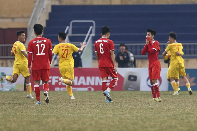 Tuấn Tài, Văn Khang buồn bả khi để U21 Hà Nội vào chung kết U21 Quốc gia - Ảnh 7.